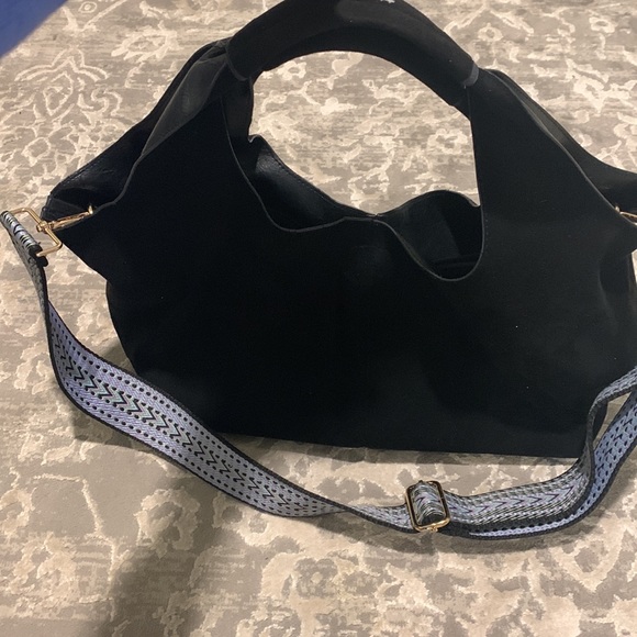 Ah Dorned black vegan leather handbag - Picture 3 of 5